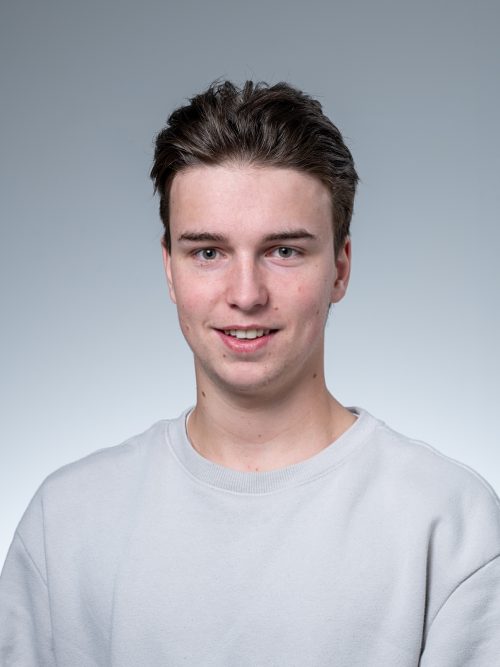 Loïc B Mirabu