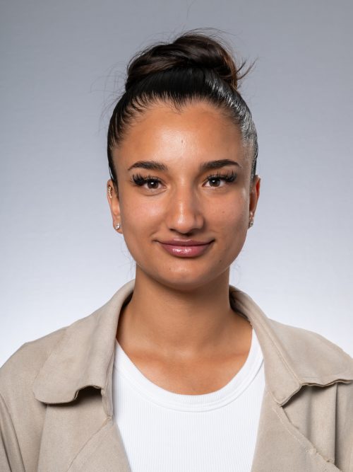 Mahnaz S Mogli Neu