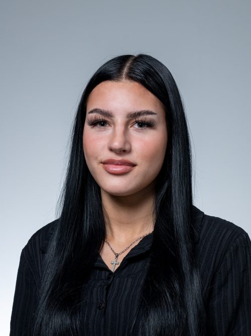 Rebeka Hegyes Buechespatze