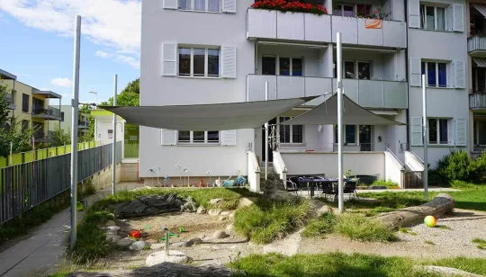 Kibe plus Kita Futura1 aussen 1